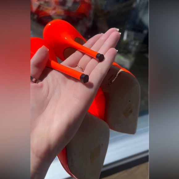 Jimmy Choo heels - Picture 5 of 7